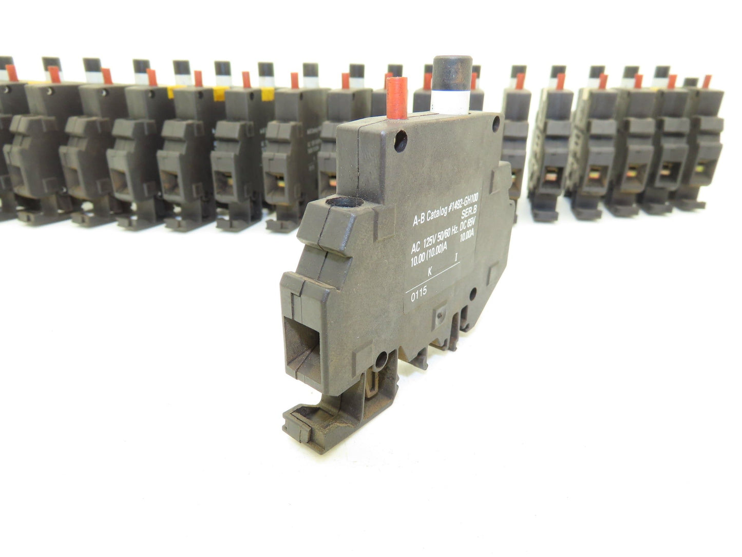 Allen Bradley 1492-GH100 Circuit Breaker 10A 125V Series B Style GH Lot of 21