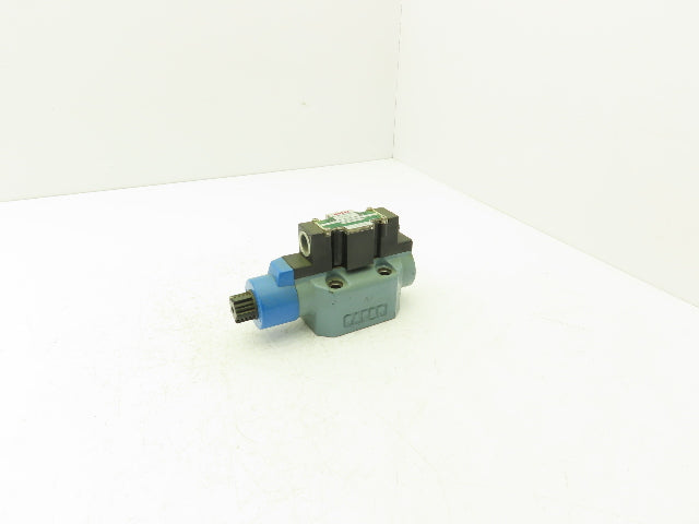 Nachi Hydraulic Directional Control Solenoid Valve 24VDC