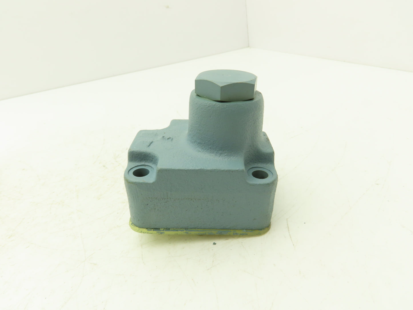 Nachi CA-G03-1-20 Hydraulic Right Angle Check Valve 10.5gpm 3045psi