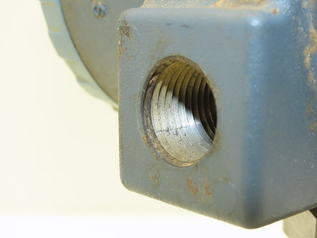 Foxboro 827DF-IS1NHSA1 Electronic Pressure Transmitter 12.5-65VDC