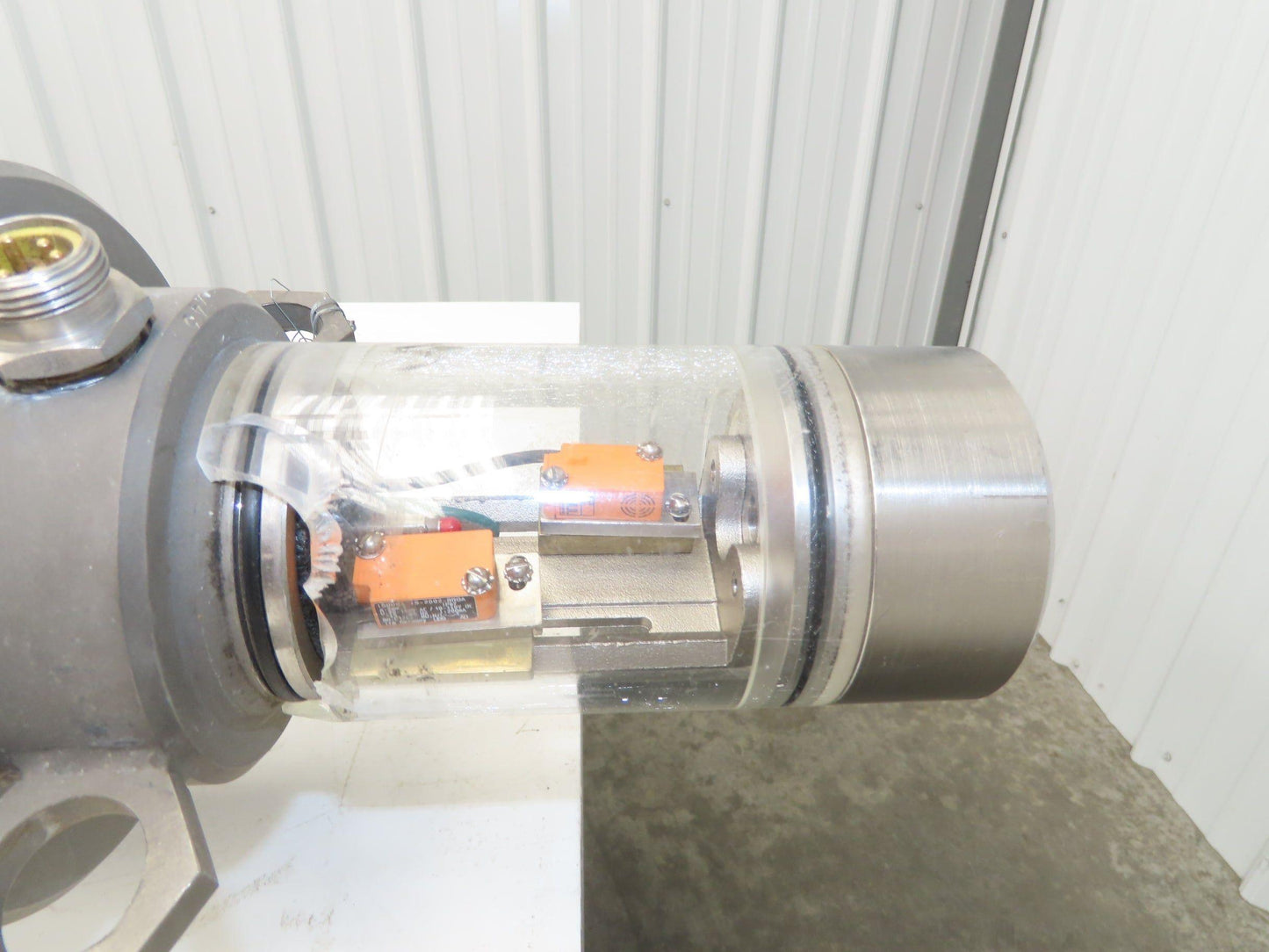 Waukesha Cherry-Burrell Sentinel IV Pneumatic Air Lifter Valve Double Seat 6" SS