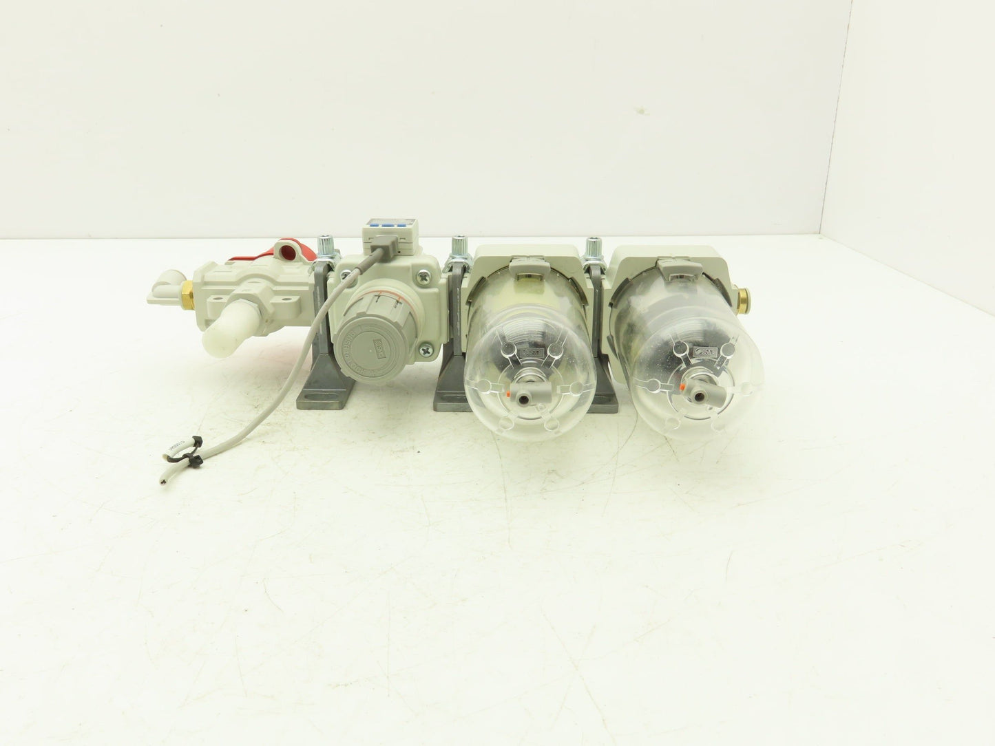 SMC Pneumatic Air Filter Regulator Relief Lubricator Pressure Switch Assembly