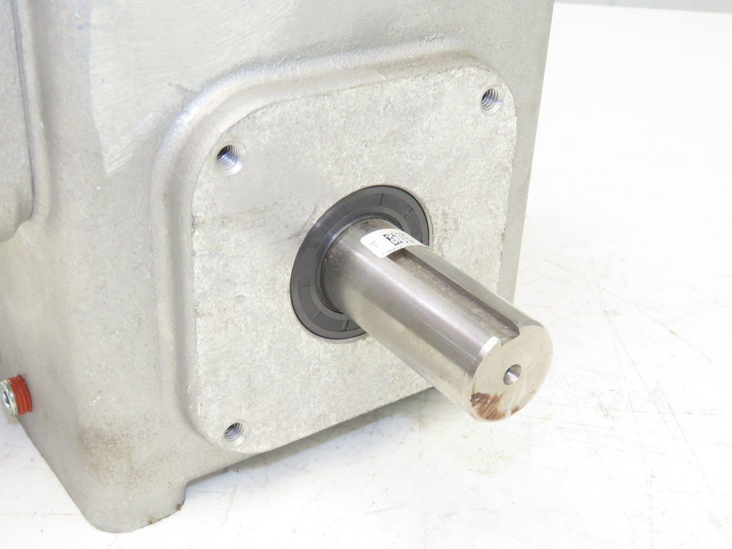 Electra Grove Gear EL-TM-826-25-R-140 Gearbox 25:1 Reducer 2.5Hp 70rpm 140TC RH