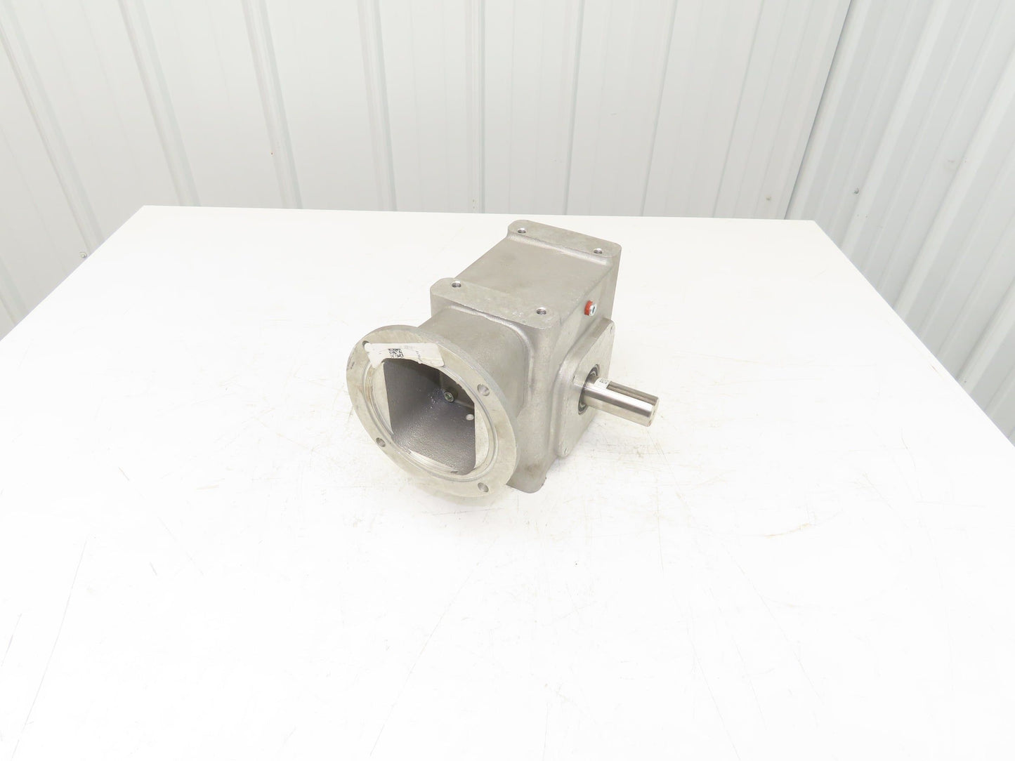 Electra Grove Gear EL-TM-826-25-R-140 Gearbox 25:1 Reducer 2.5Hp 70rpm 140TC RH