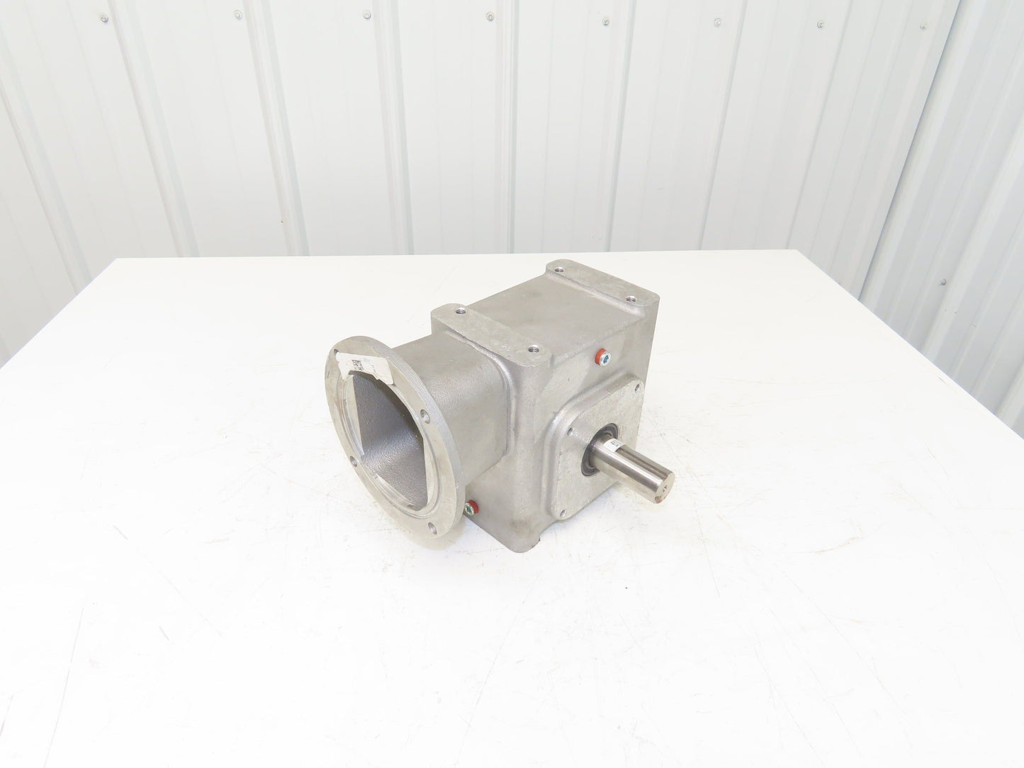 Electra Grove Gear EL-TM-826-25-R-140 Gearbox 25:1 Reducer 2.5Hp 70rpm 140TC RH