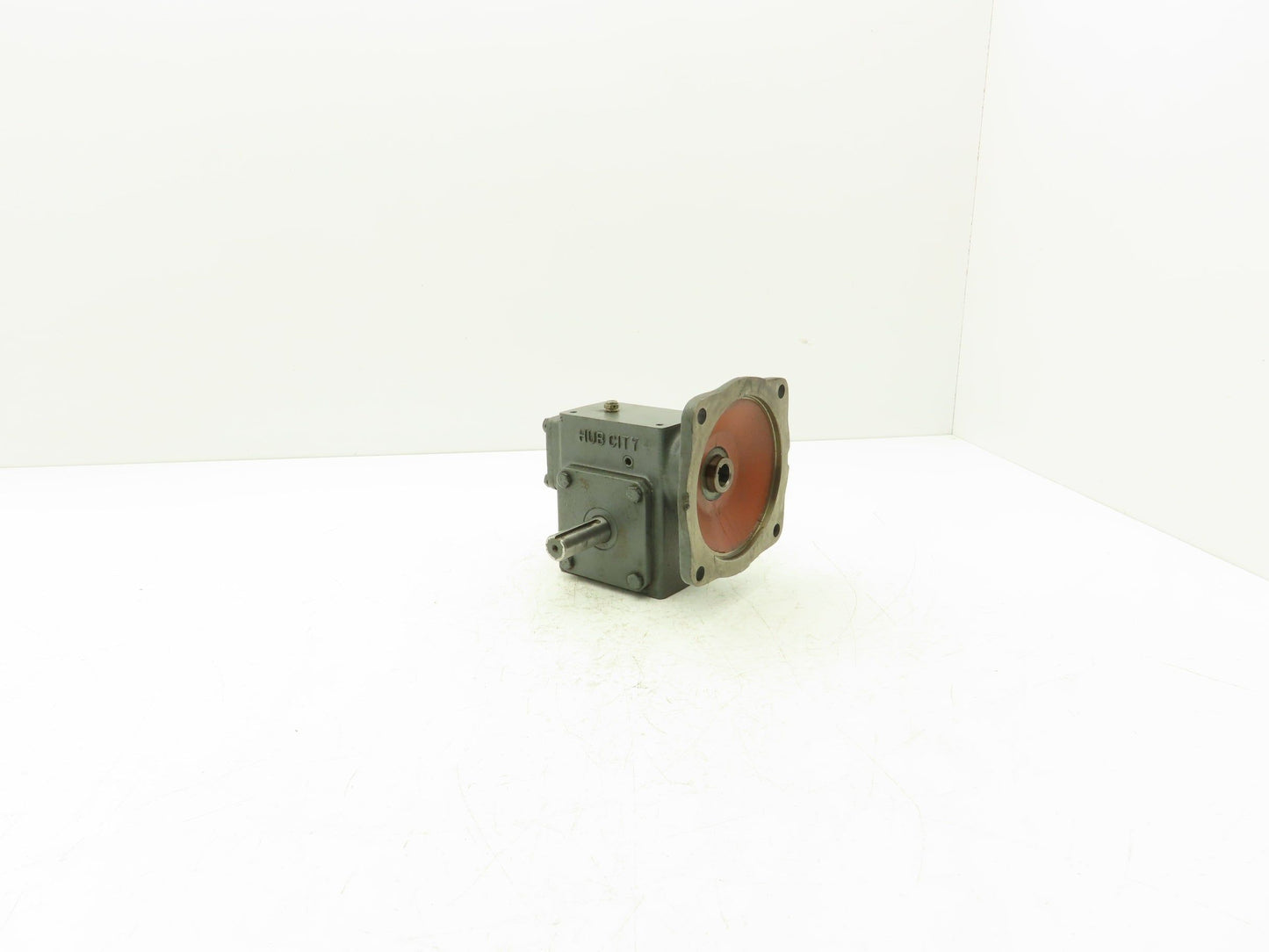 Hub City 184 Gearbox 5:1 Reducer 350rpm LH Output 56C Style C 0220-60351