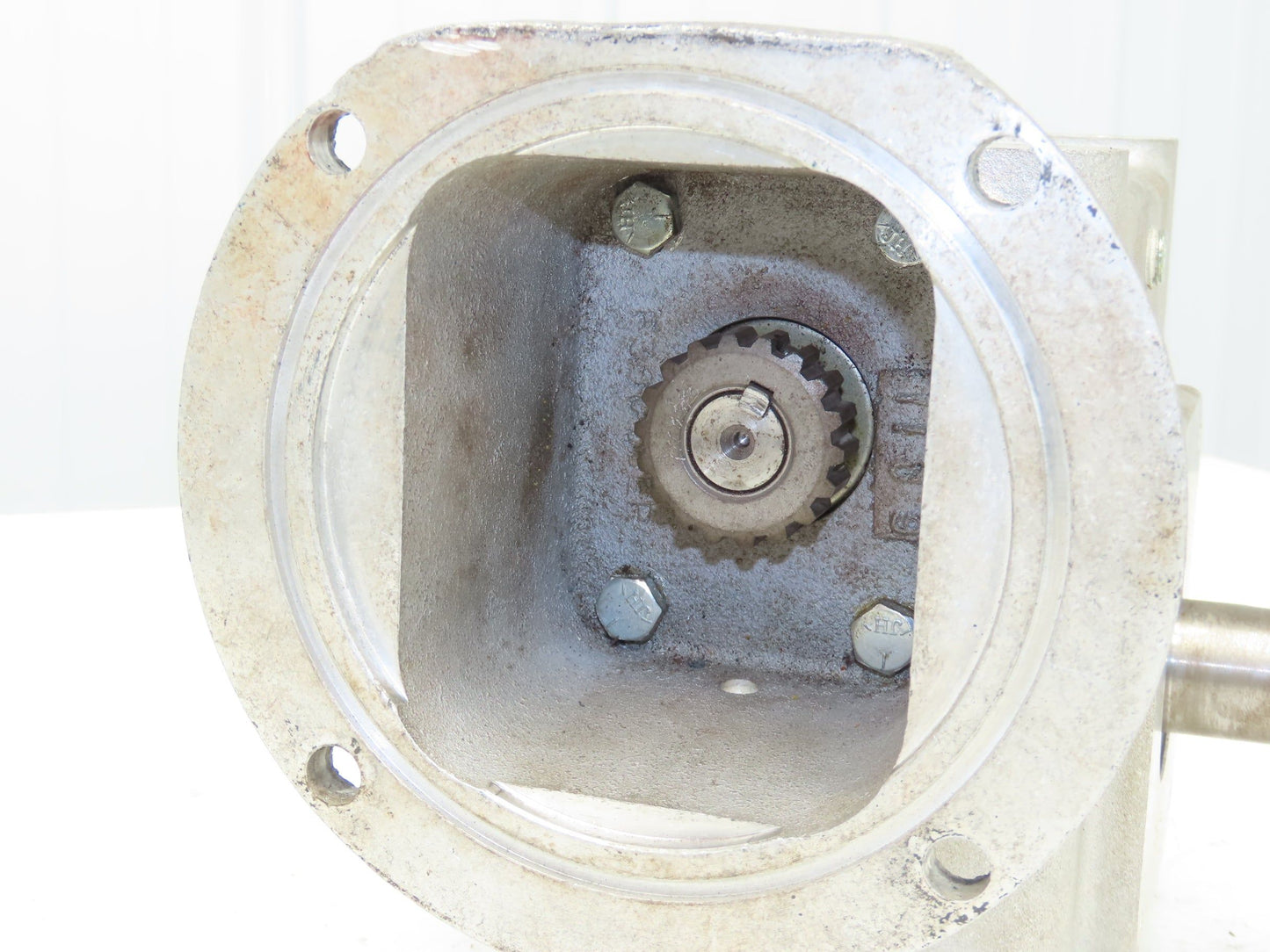 Electra Grove Gear EL-BM-826-25-R-140 Worm Gearbox 25:1 Reducer 70rpm 140TC RH