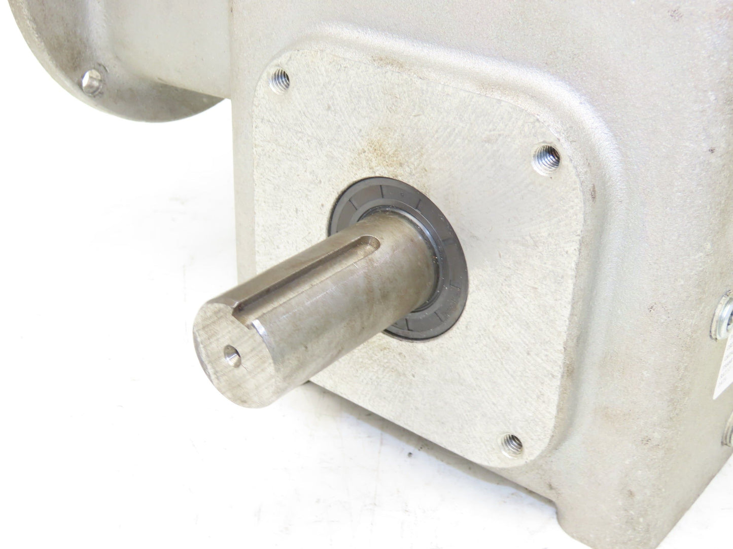 Electra Grove Gear EL-BM-826-25-R-140 Worm Gearbox 25:1 Reducer 70rpm 140TC RH