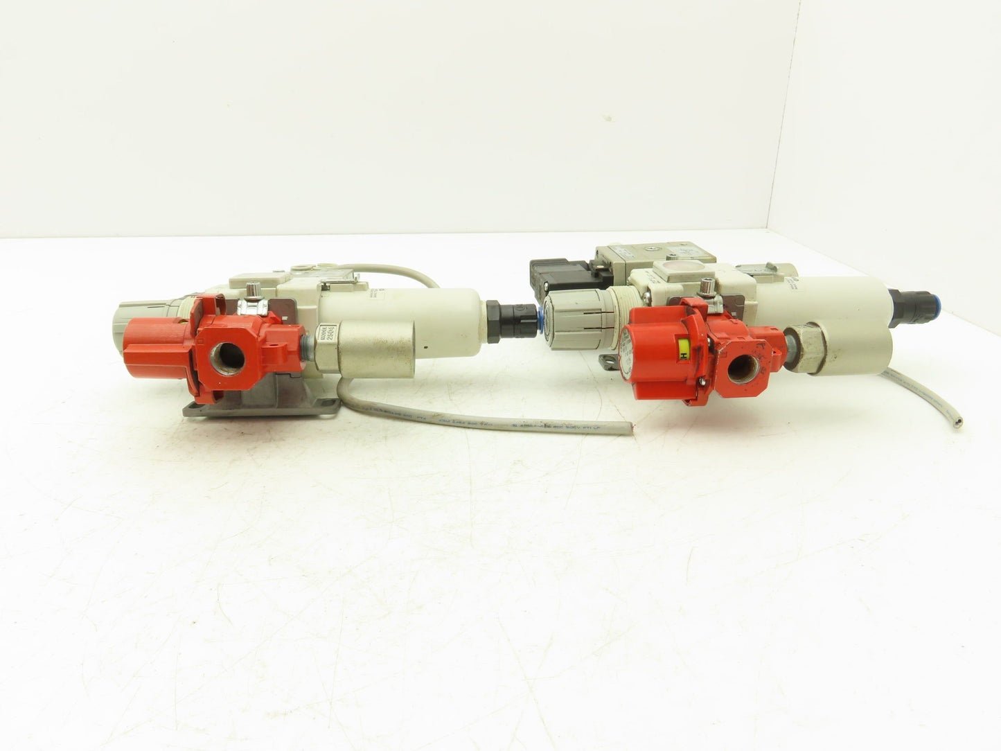 SMC Pneumatic Air Soft Start Valve Relief Filter Regulator Assembly Lot of 2