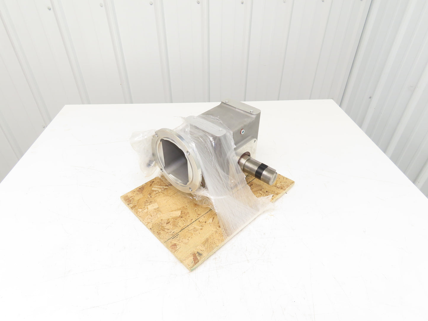 Electra Grove Gear EL-HM-826-20-R Gearbox 20:1 Reducer 88rpm 140TC Hollow Shaft