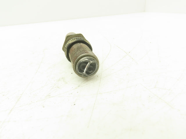 Telemecanique XU8-M18PP340D Photoelectric Sensor 12/24VDC 100mA PNP