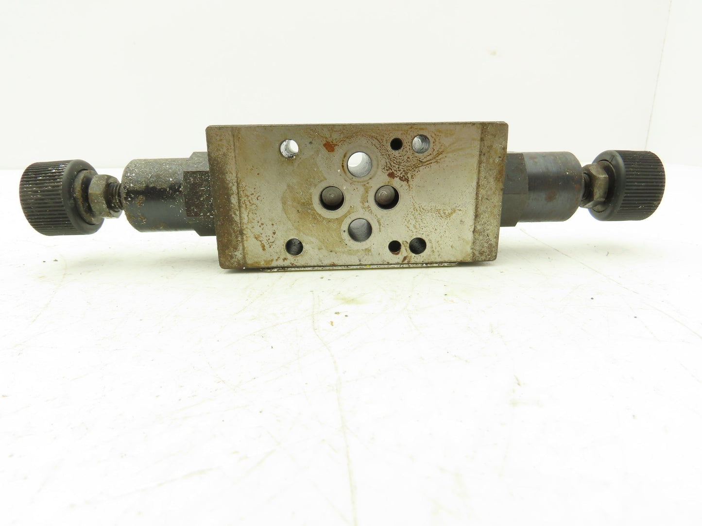 Parker D1VW20BNYCH-75 Hydraulic Solenoid Valve 2-Position 120VAC .5A 5000 psi