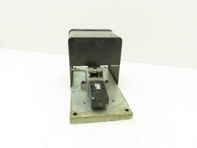 Parker 520751000 Pneumatic Air Valve Foot Switch Treadle 150psi 1/4" NPT
