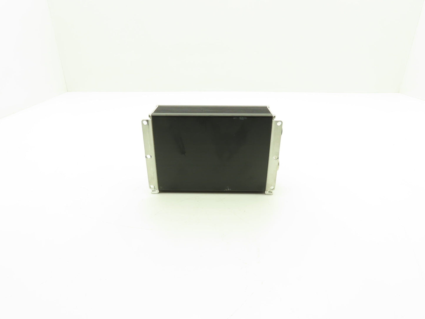 Murr Elektronik Emparro 67 8-100-240/24 Switching Mode Power Supply 24vdc 8A Out