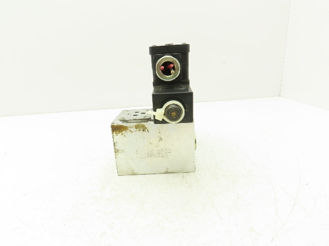 Parker D1VW008CNYCF Hydraulic Double Solenoid Control Valve 5000 psi 120V