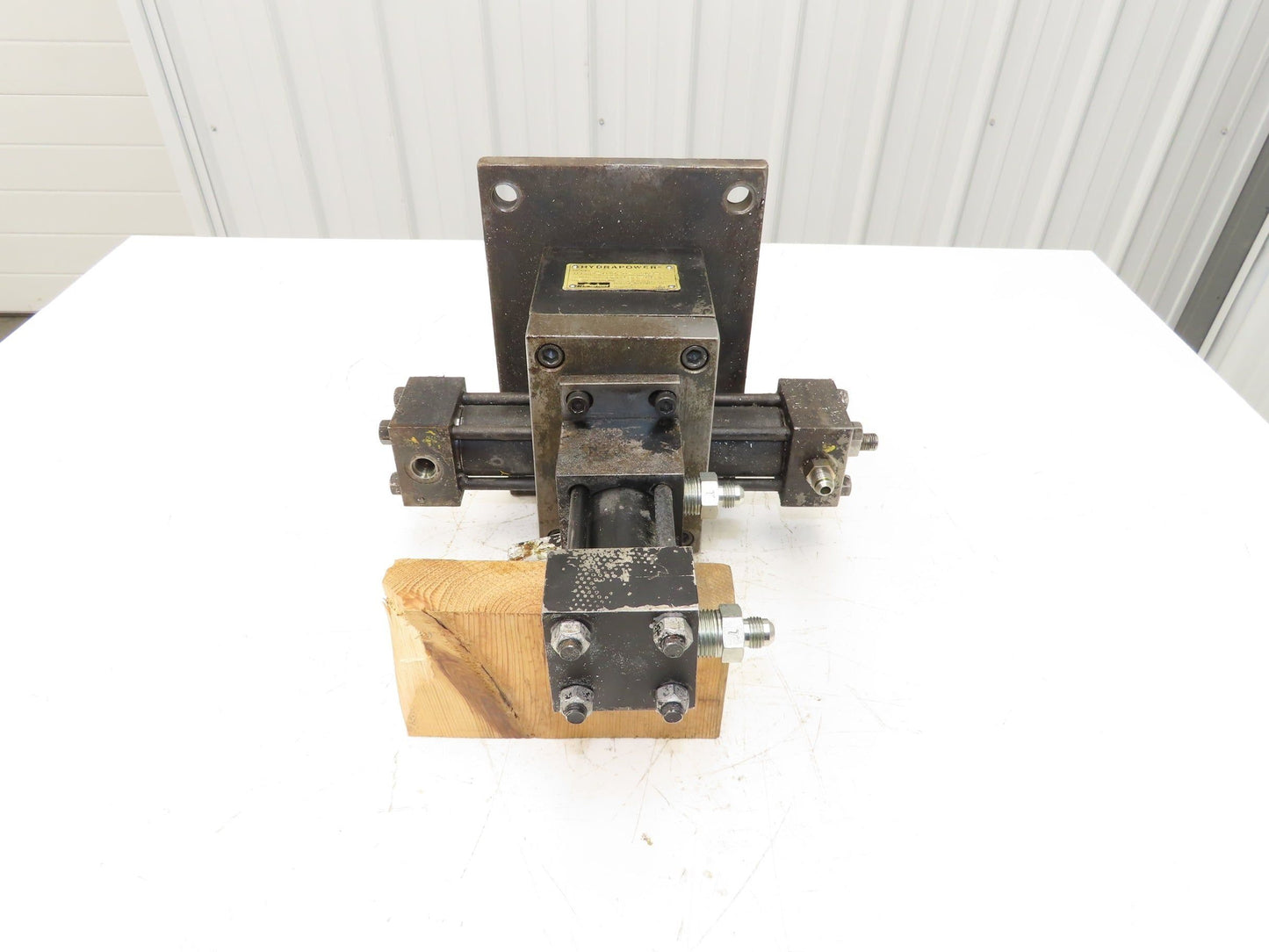 Parker HTR5-1002D-AA13-C Hydraulic Ram Rotary Actuator 100°Turn 3000psi 1"stroke