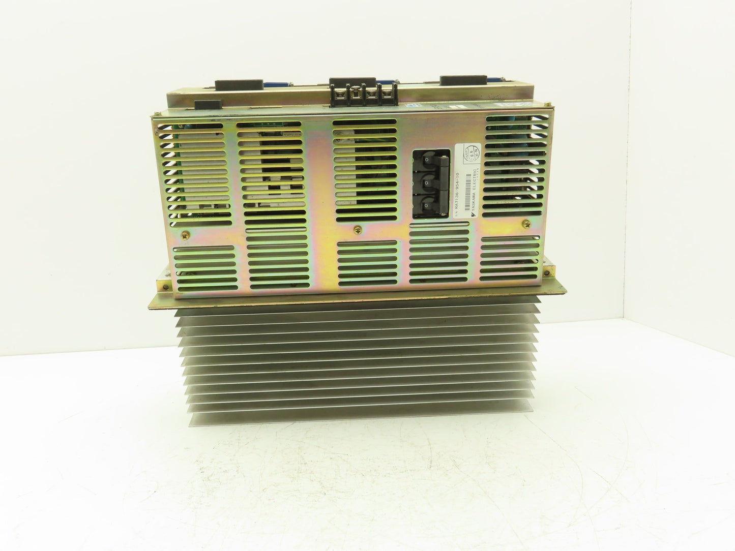 Yaskawa CACR-IR101010FD Servopack Drive