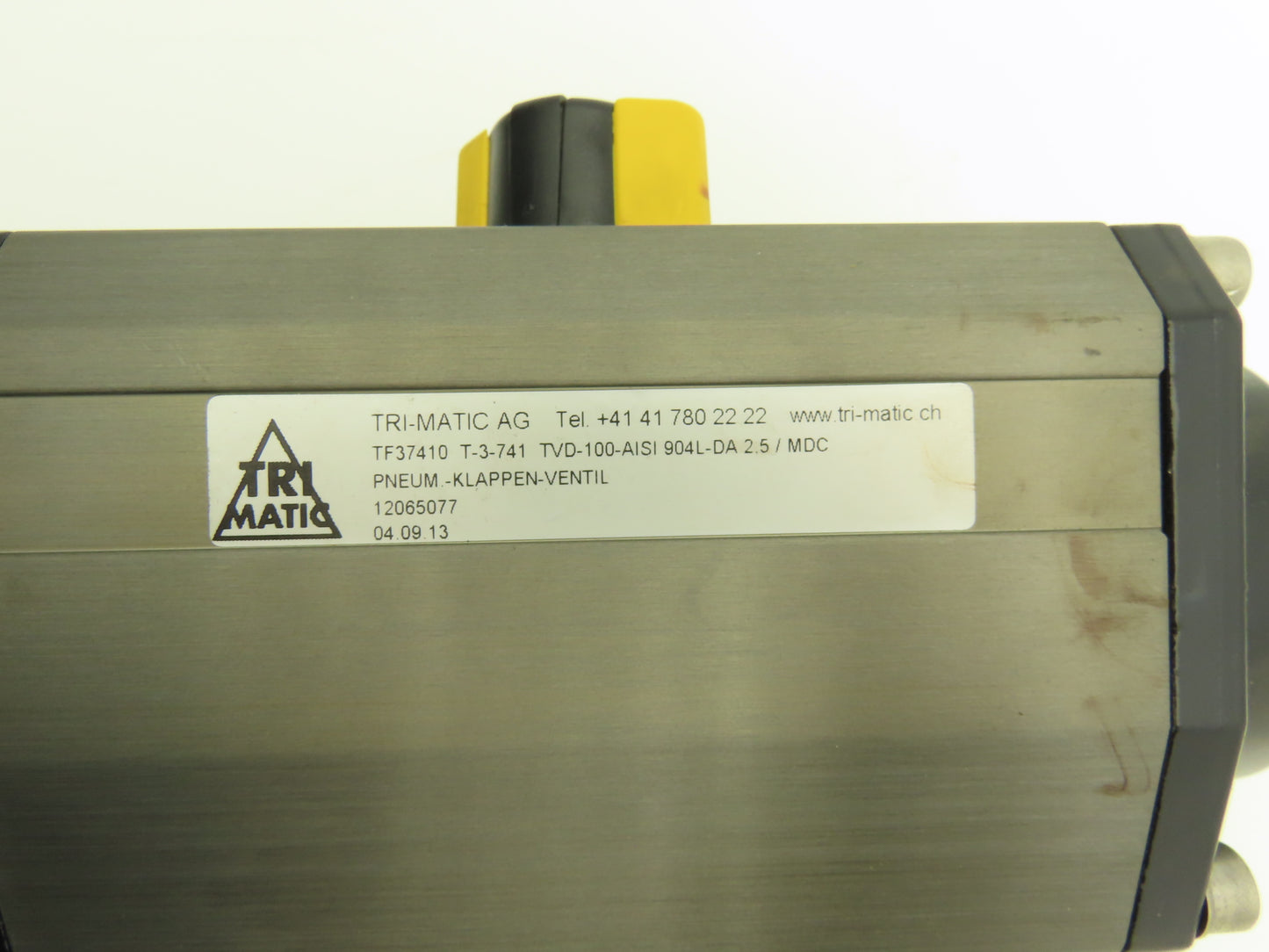 Tri-Matic AG 12065077 4" Wafer Butterfly Valve w/Pneumatic Spring Actuator