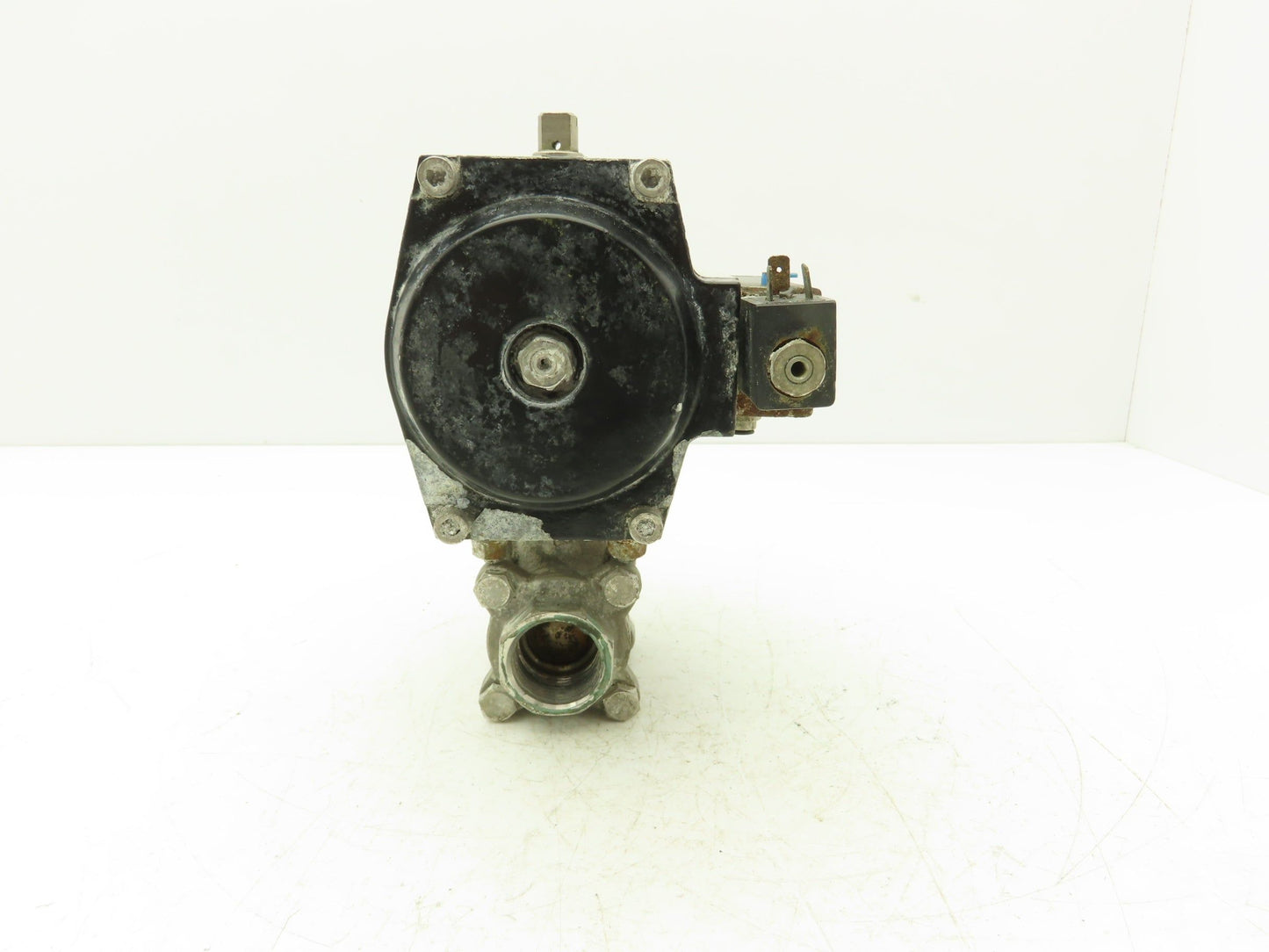 Unitorq M-74 K4/4 DLS Pneumatic Actuator with 1"NPT Sharpe Ball Valve 1000psi