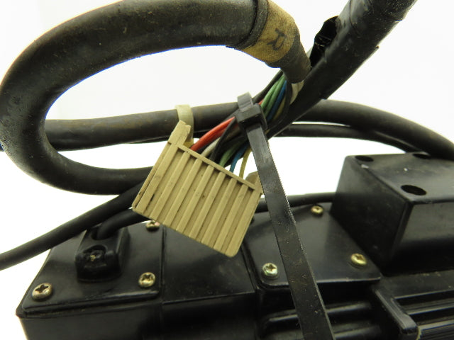 Yaskawa SGMGH-13A2A-YR23 AC Servo Motor 1300W 8.34Nm 1500 RPM Encoder