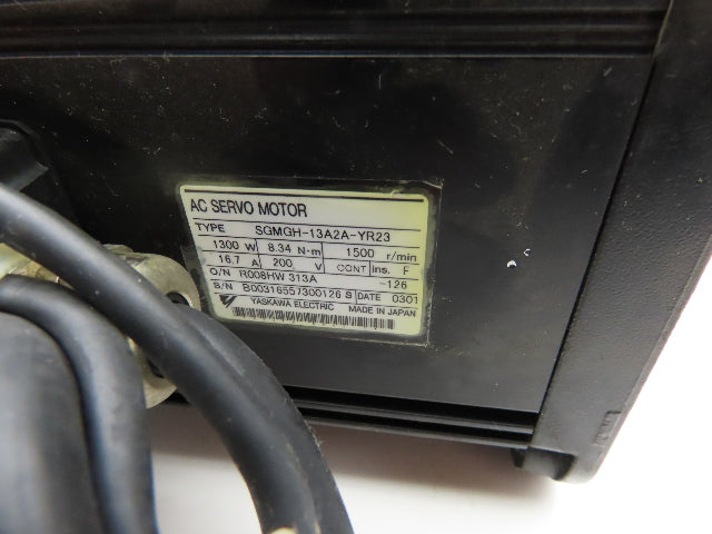 Yaskawa SGMGH-13A2A-YR23 AC Servo Motor 1300W 8.34Nm 1500 RPM Encoder