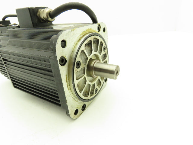 Yaskawa SGMGH-13A2A-YR23 AC Servo Motor 1300W 8.34Nm 1500 RPM Encoder