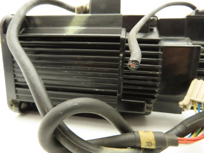 Yaskawa SGMGH-13A2A-YR23 AC Servo Motor 1300W 8.34Nm 1500 RPM Encoder