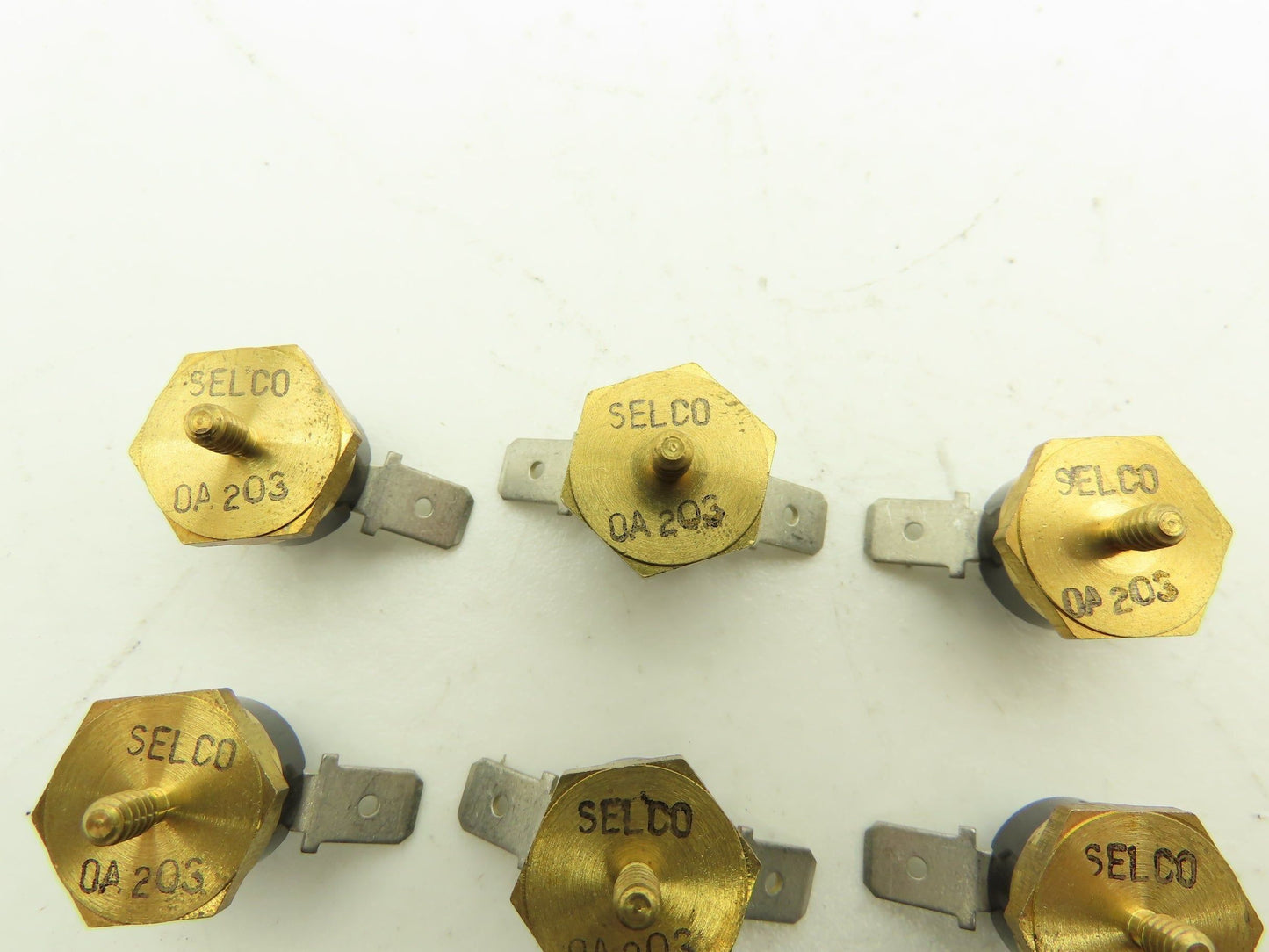 Selco 0A203 Thermostat Temp Control Switch 6-32 Stud Lot of 6