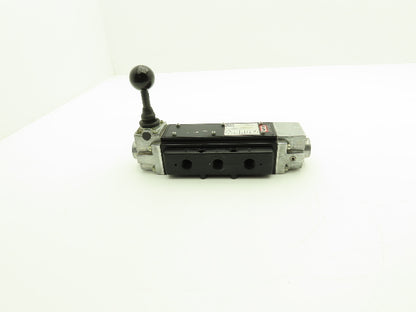 ARO Direction Control Valve Manual Pneumatic  5/3 Pos 3/8" NPT Maintained