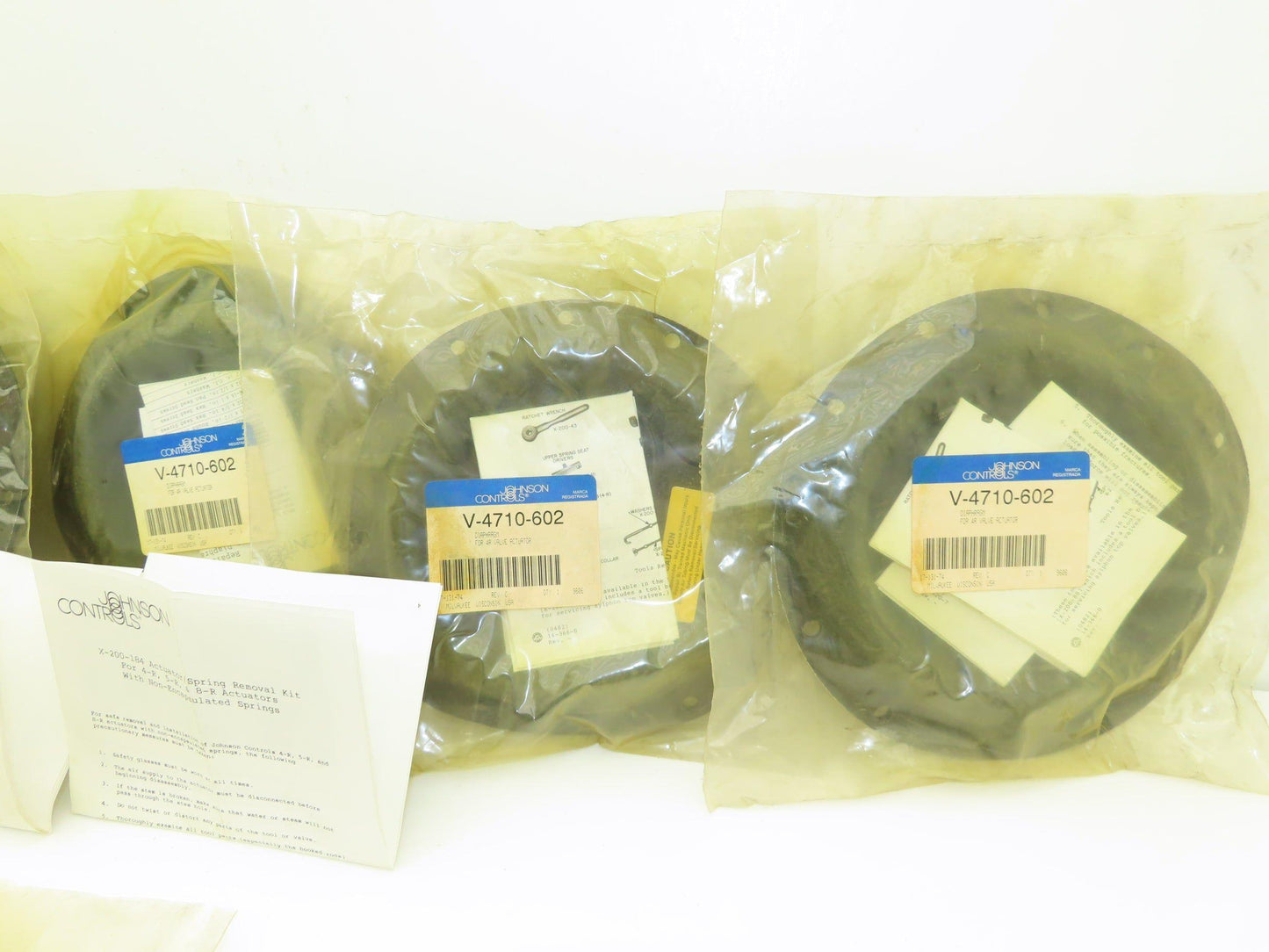 Johnson Controls V-4710-602 Pump Diaphragm 7" OD Lot of 6