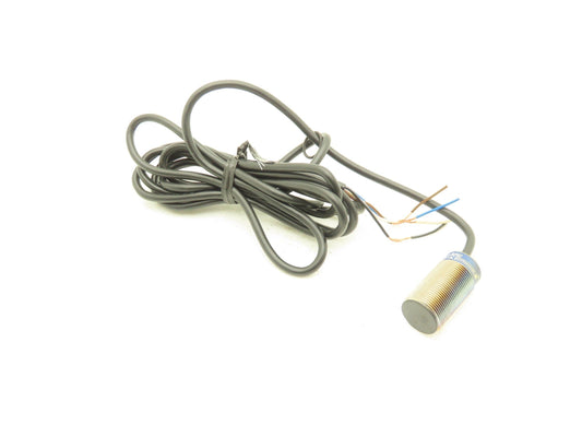 Telemecanique XS1N18PC410 Inductive Proximity Switch 18MM Barrel