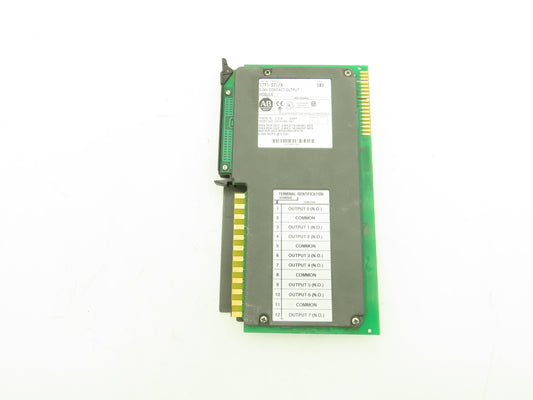 Allen Bradley 1771-0ZL/A 0-24V Contact Output Rev D02