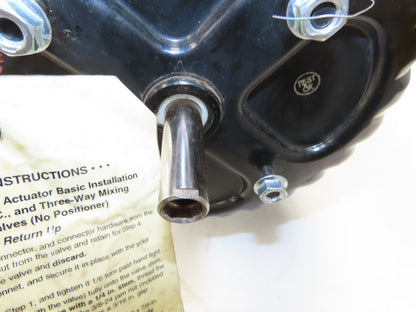 Johnson Controls VG2831WN+867E01 3-Way Globe Valve 5" Flanged Pneumatic Actuator