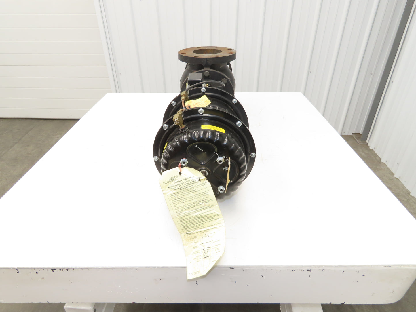 Johnson Controls VG2831WN+867E01 3-Way Globe Valve 5" Flanged Pneumatic Actuator