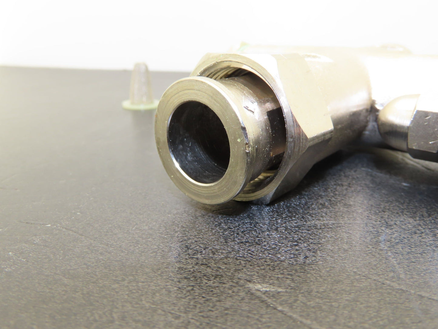 Müller Tankanlagen Pneumatic & Manual Filler Globe Valve Stainless Brass Metered