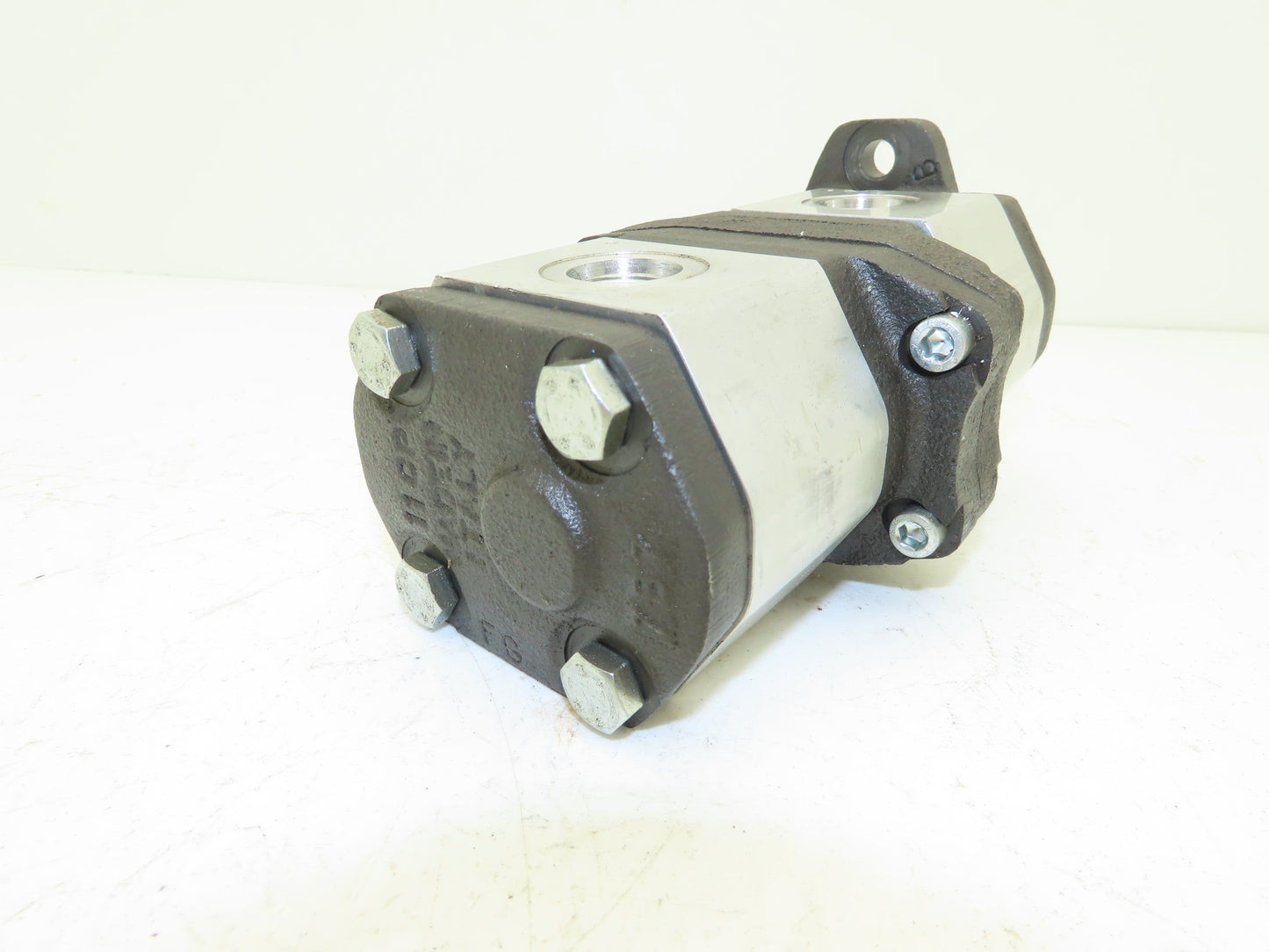Marzocchi Combination Gear Pump 2L/Min & 2.9L/Min Ports at 1500rpm 4500psi
