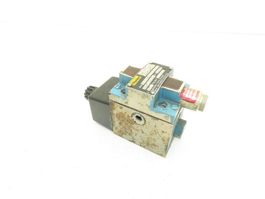 Parker D3W1B56Y Hydraulic Directional Solenoid Valve 120v 60Hz 0.72A 3000psi