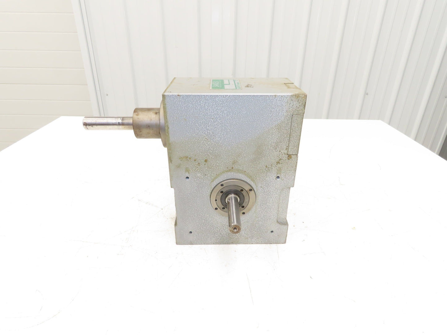 Sankyo Sandex 10FN-30822R-S3VW1/X Rotary Oscillating Index Drive Reducer