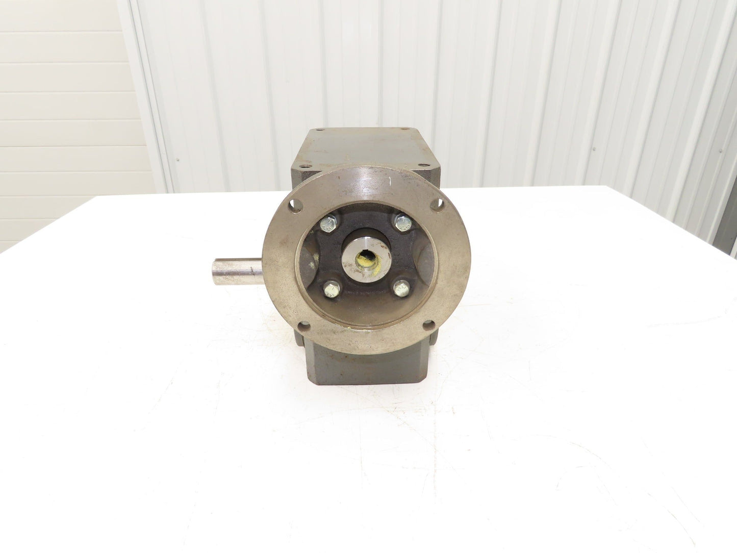 Baldor F-930-60-B5-G Worm Gearbox 60:1 Reducer 1.5Hp 29rpm 56C LH Output