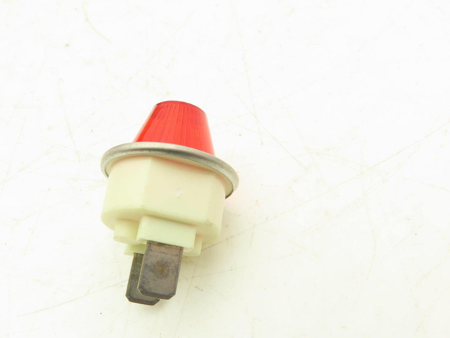 Namco 10061170001 Indicator Light Retaining Ring 125V Red Lot of 3