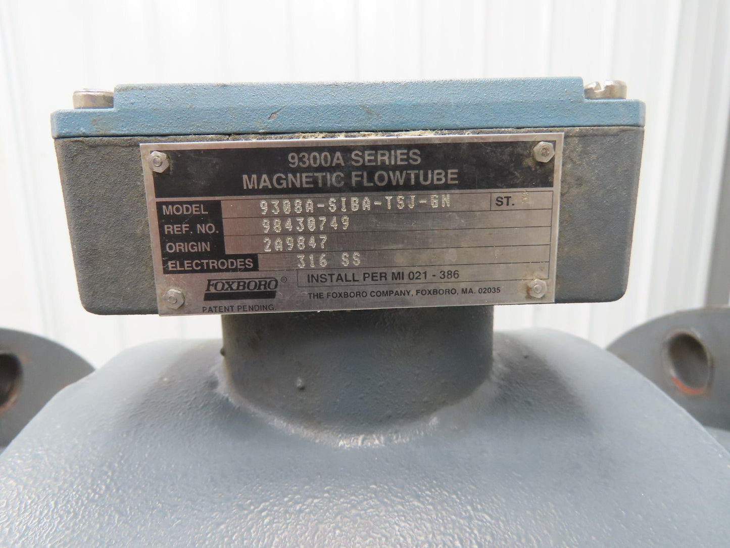 Foxboro 9308A-SIBA-TSJ-GN Magnetic Flow Meter 8" Flow Tube 9300 Series 316SS