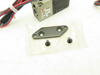 SMC VZ110-5GS-M5-F Pneumatic Air Valve Solenoid 3-way 24VDC M5 Lot of 2