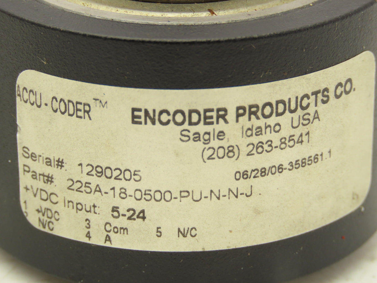 Accu-Coder 225A-18-0500-PU-N-N-J Rotary Encoder 500 Step 7/8" Bore 400 RPM Max