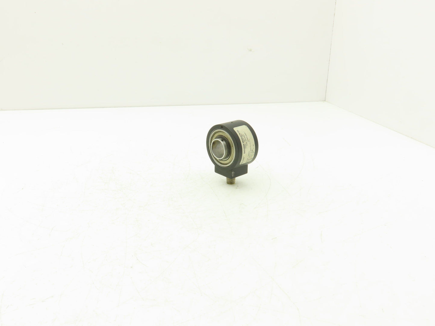 Accu-Coder 225A-18-0500-PU-N-N-J Rotary Encoder 500 Step 7/8" Bore 400 RPM Max
