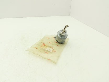 Isuzu General Motors 1-82310008-0 Starter Switch 2-Pos Maint 2-Pos Moment W Key