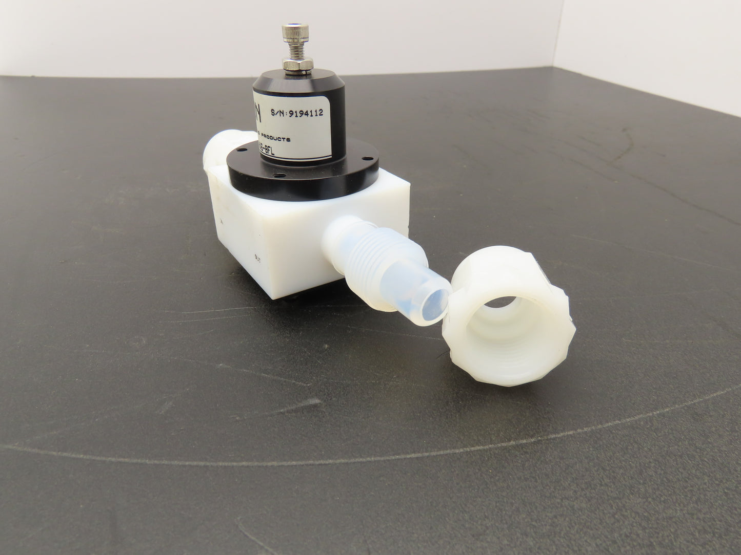 Furon RV6-8FL Pressure Relief Valve Plastic