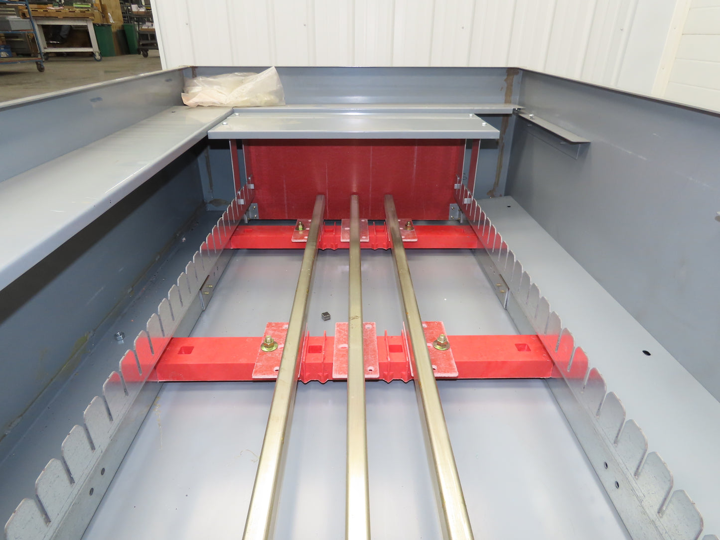 Square D QMB356645WP QMB Panelboard 200A 250VDC Load Center 3R Rainproof