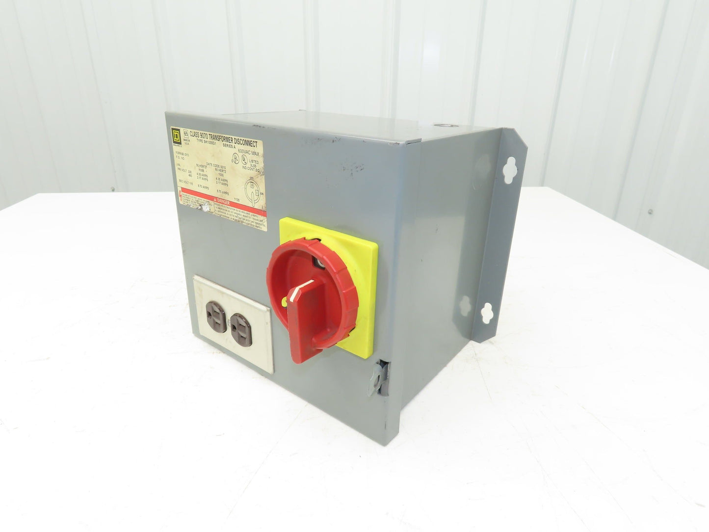 Daykin SK1000G1 Stepdown Power Transformer Disc 1000VA HV 460 LV 115 1PH 8.7A