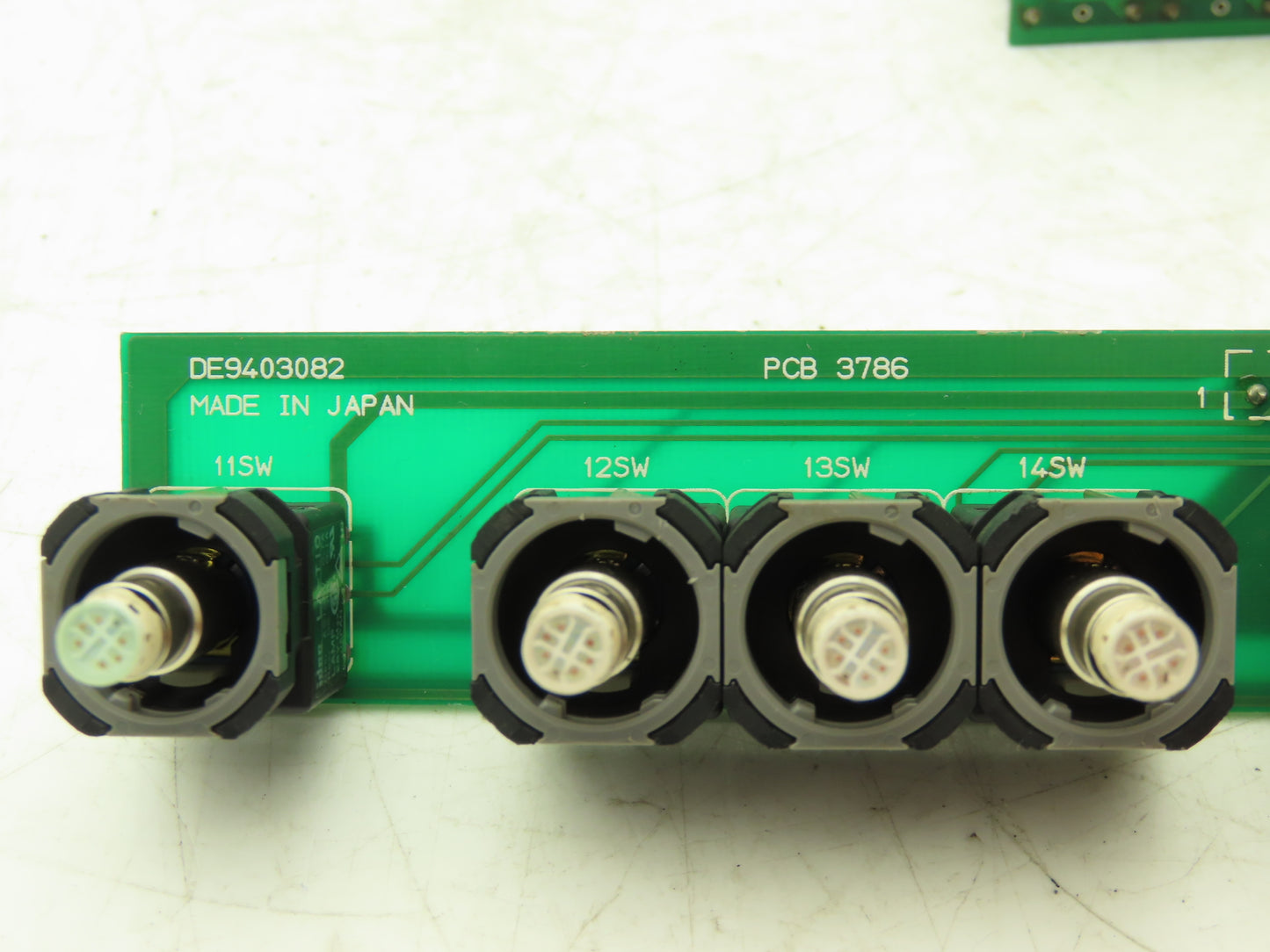 Yaskawa DE9403082 Push Button Switch Board Lot of 4