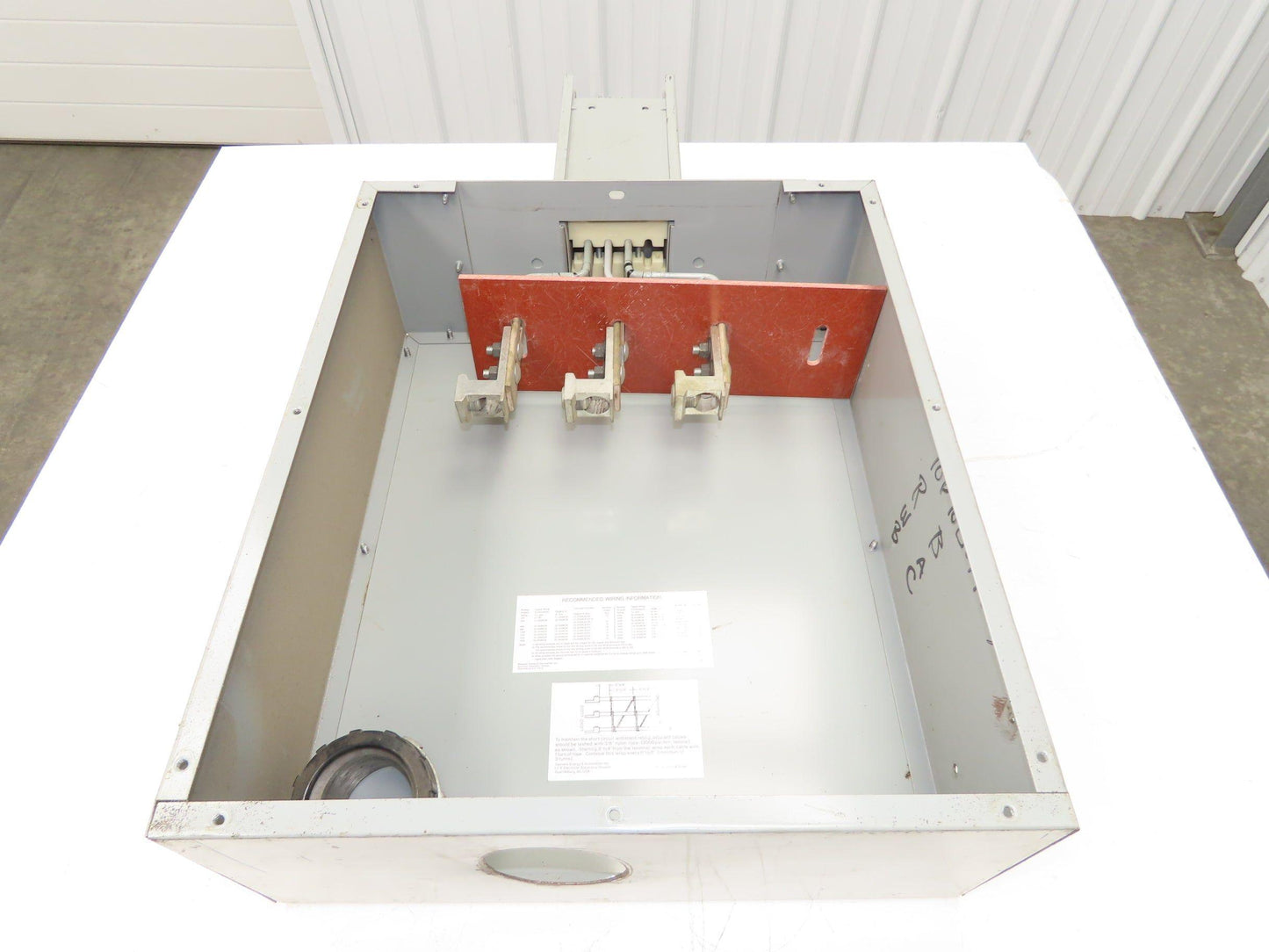 Siemens ITE XL-X Busway 400A 3PH 3W 600V End Tap Box Bus Bar Duct